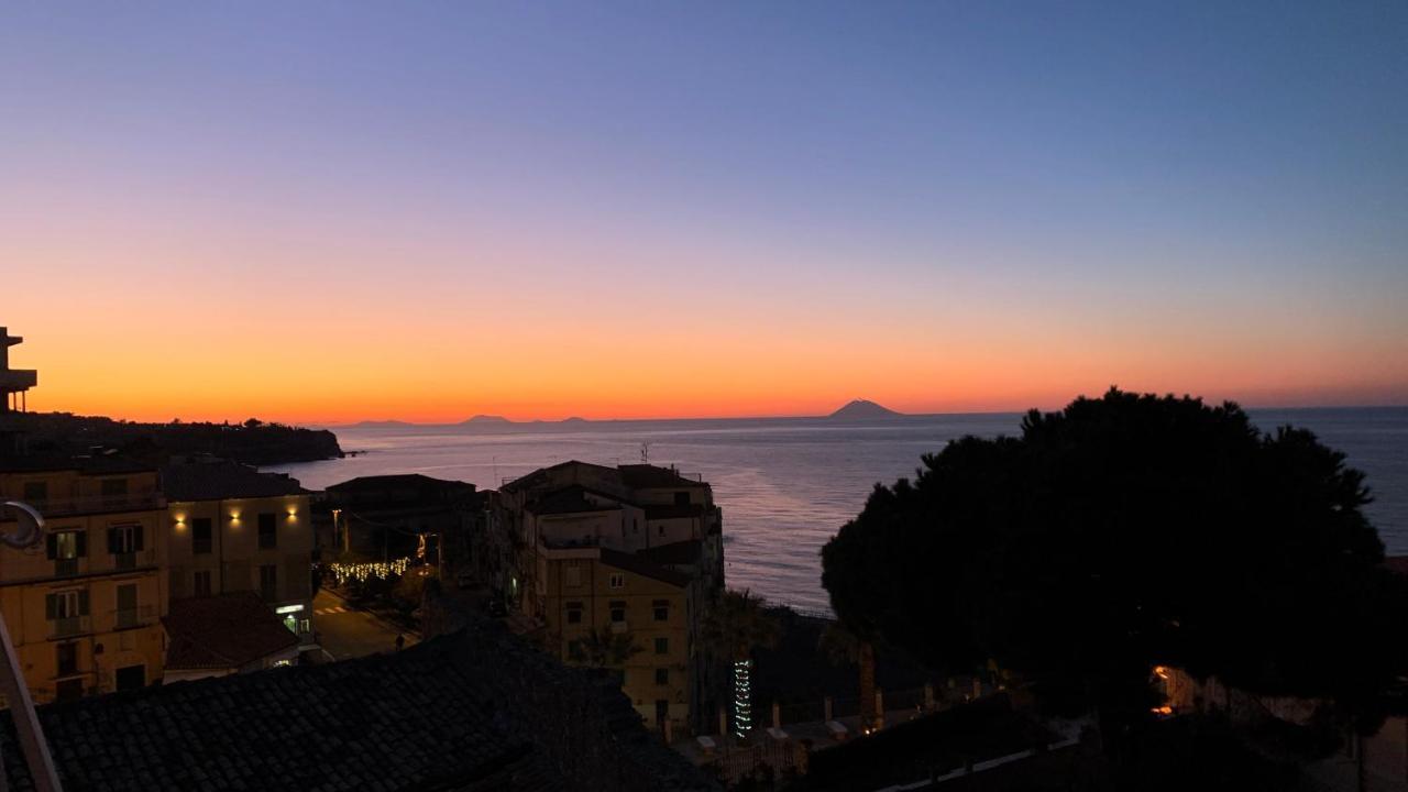 B&B Rivellini Tropea Bagian luar foto