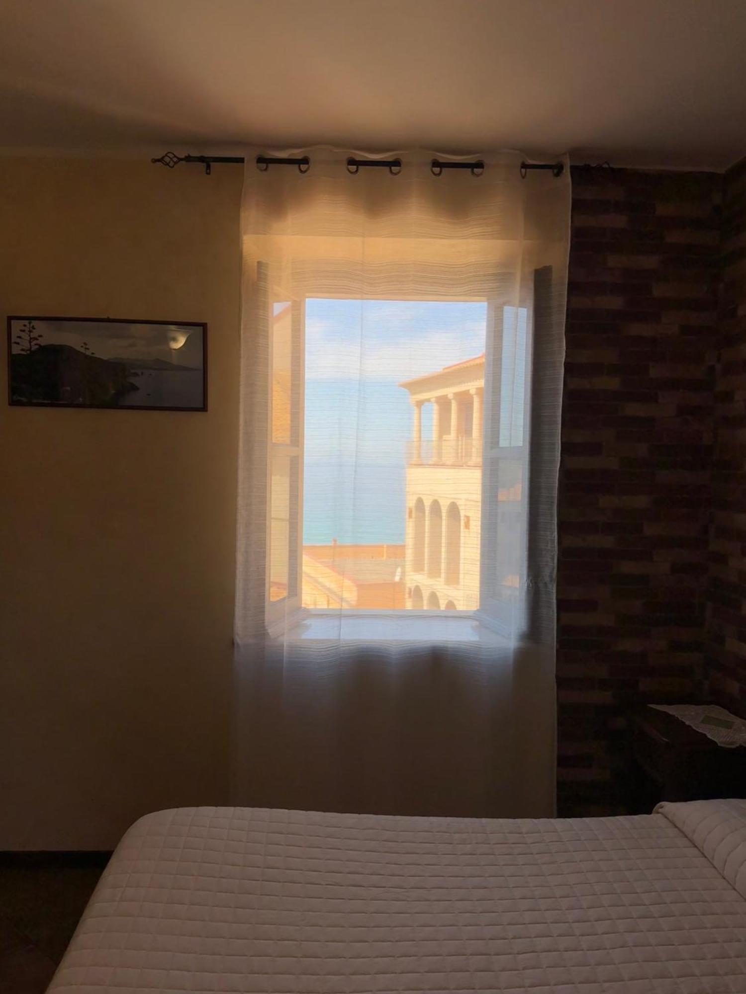 B&B Rivellini Tropea Bagian luar foto
